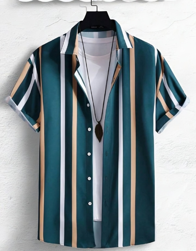 Men Regular Fit Striped Spread Collar Casual Shirt