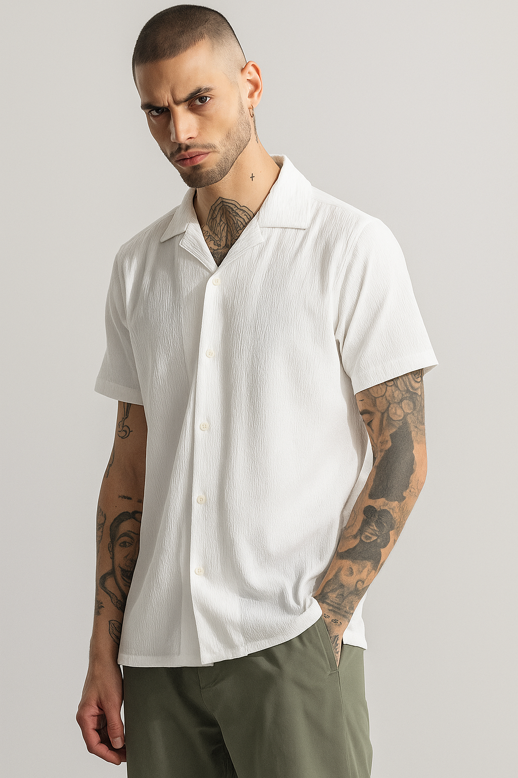 Men Regular Fit Solid Club Collar Casual Shirt